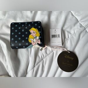 Alice bifold wallet